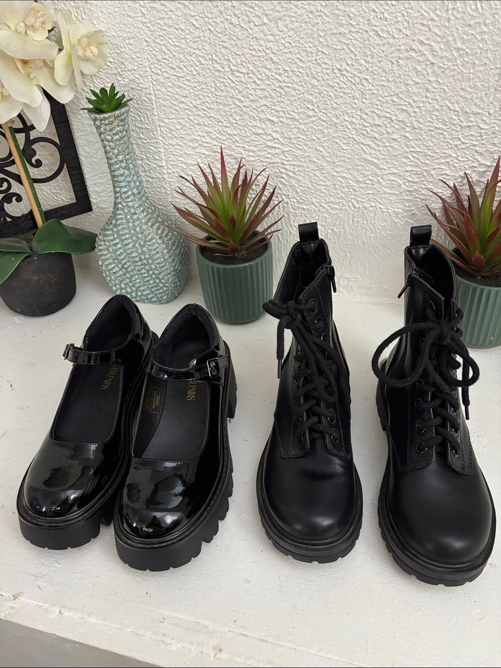 Two pairs of Black shoes size 7.5